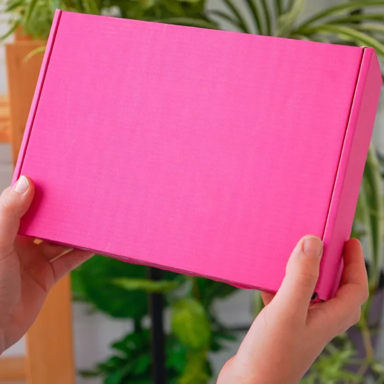 Pink Mailer Boxes_2